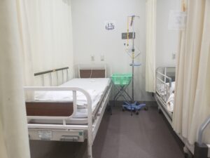 東京都北区　旧赤羽中央総合病院が新型コロナ軽症患者の酸素ステーションに